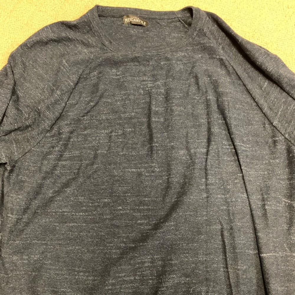 Long sleeve light weight sweater